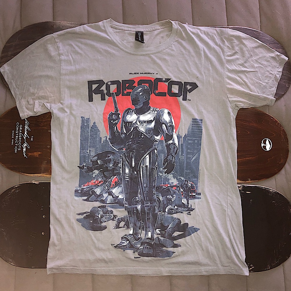 Robocop tee